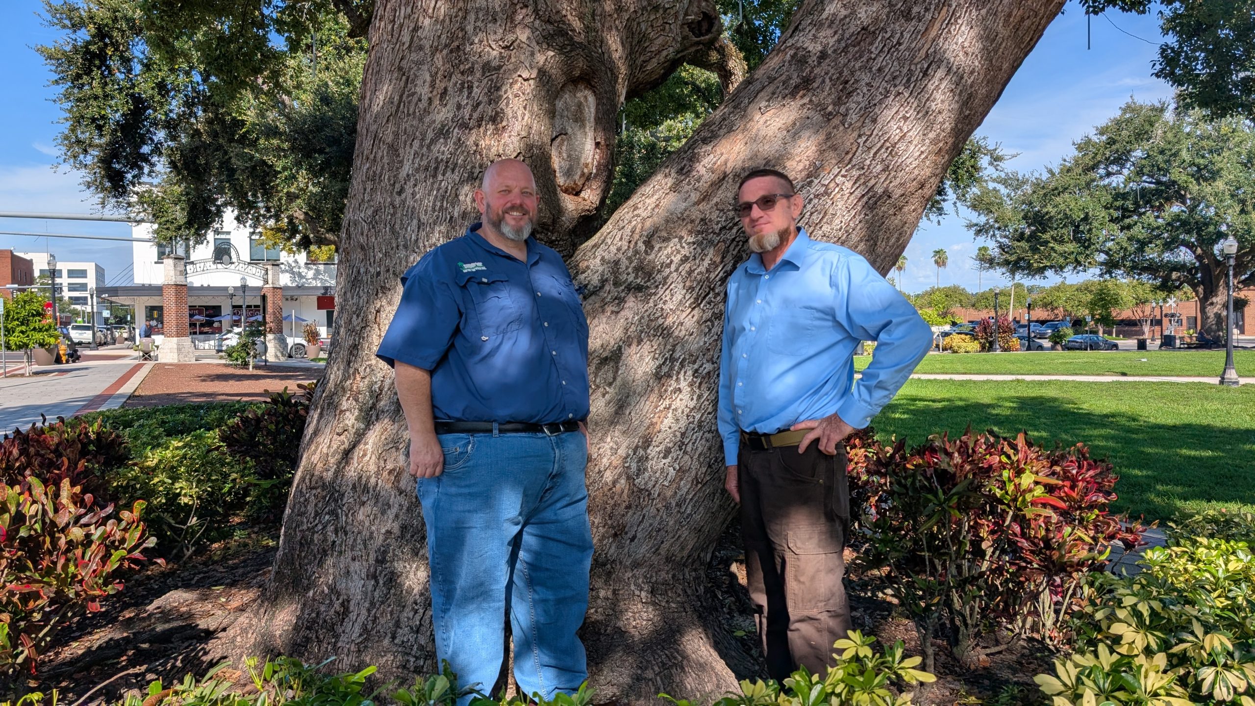 Local pest control team in downtown Lakeland, Florida